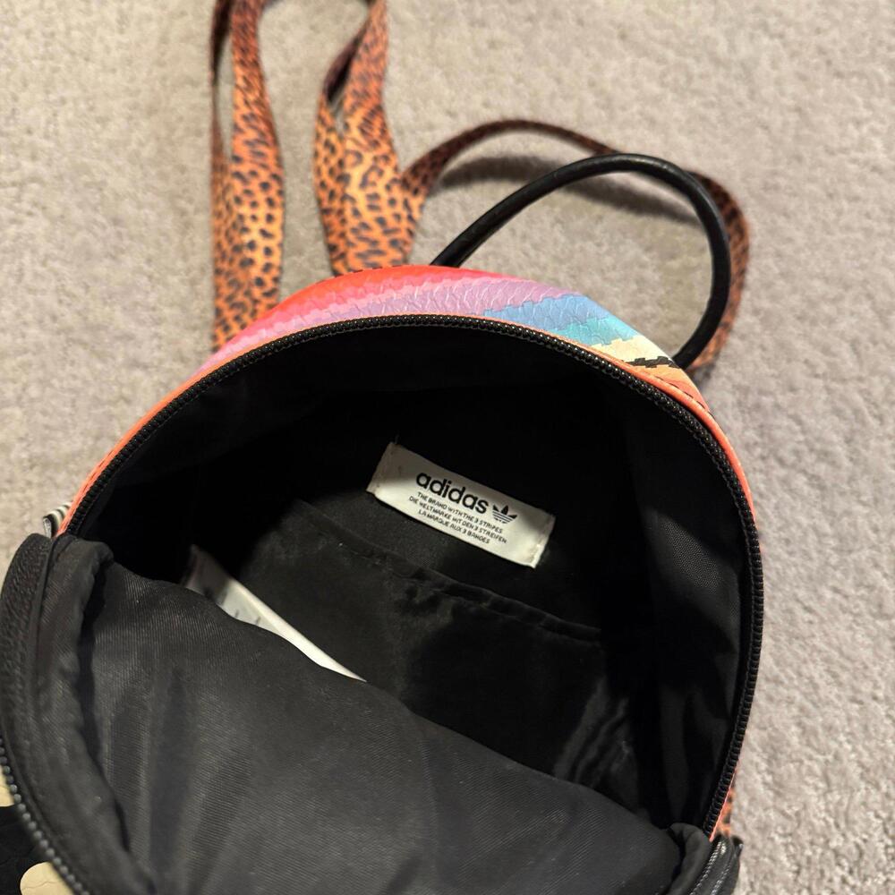 Adidas backpack - Picture 3 of 3